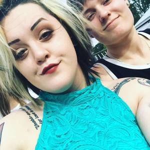 Meet your Posher, Devin